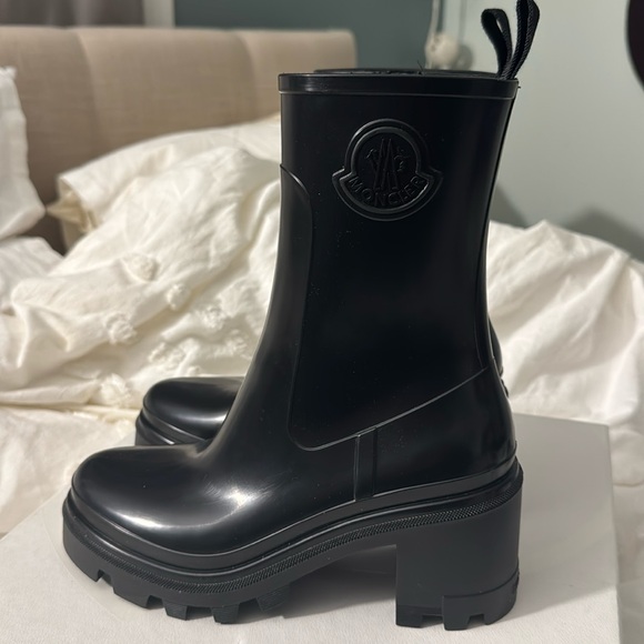 moncler loftgrip rain boot low block heel - Picture 3 of 10